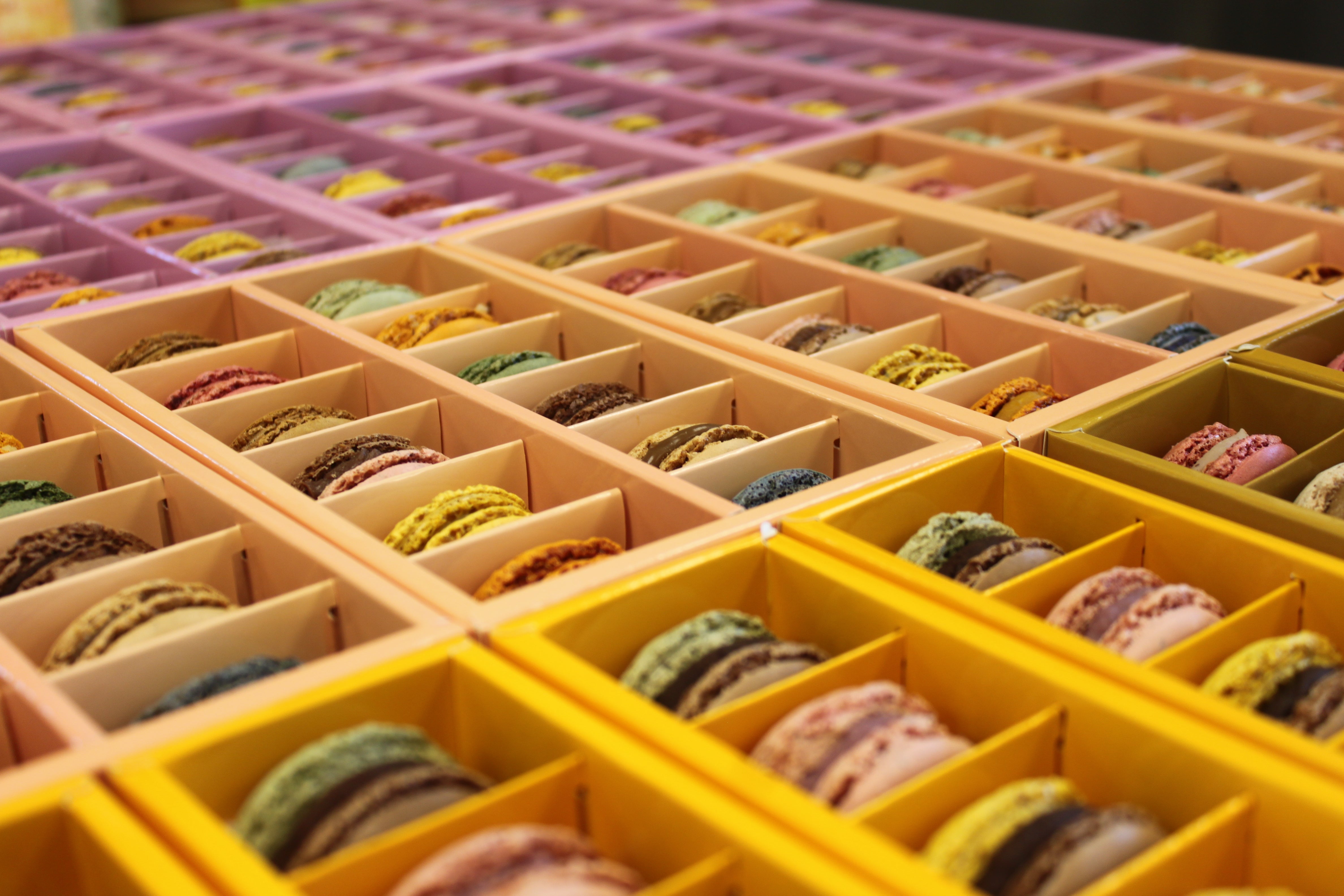 Organic Green Fashion 6-French Macaron Assortment