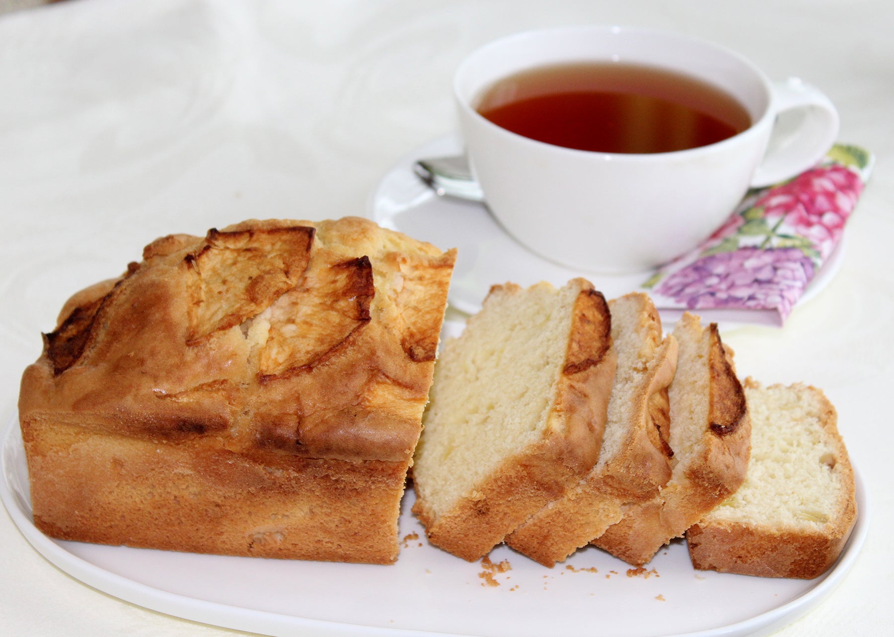 Organic Apple Pound Cake